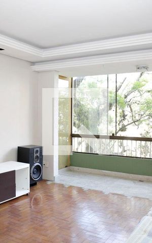 Apartamento à venda com 130m², 3 quartos e 1 vagaSala