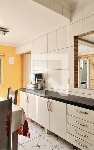 Casa à venda com 222m², 3 quartos e 2 vagasCozinha