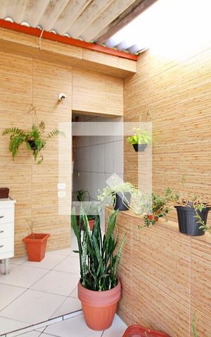 Casa à venda com 222m², 3 quartos e 2 vagasQuintal