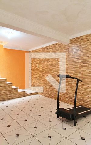 Casa à venda com 222m², 3 quartos e 2 vagasQuintal