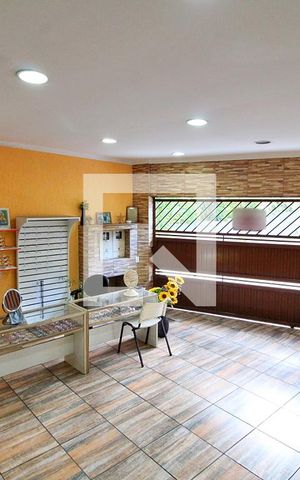 Casa à venda com 222m², 3 quartos e 2 vagasGaragem