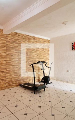 Casa à venda com 222m², 3 quartos e 2 vagasQuintal