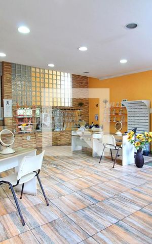 Casa à venda com 222m², 3 quartos e 2 vagasGaragem