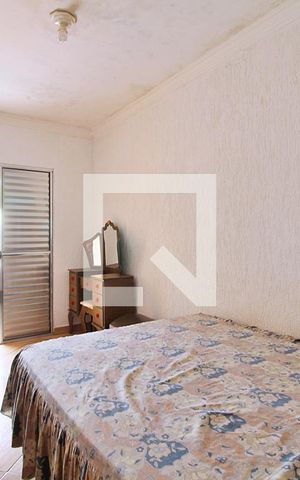 Casa à venda com 222m², 3 quartos e 2 vagasQuarto 2