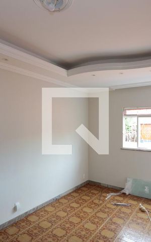 Casa à venda com 178m², 3 quartos e 6 vagas Casa à venda com 178m², 3 quartos e 6 vagasSala