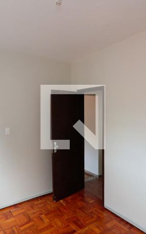 Casa à venda com 178m², 3 quartos e 6 vagas Casa à venda com 178m², 3 quartos e 6 vagasQuarto 2