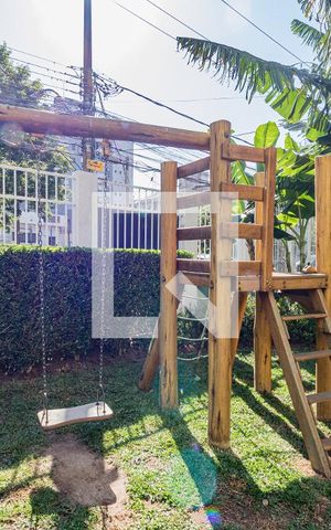 Apartamento à venda com 75m², 3 quartos e 2 vagasÁrea comum - Playground