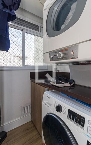 Apartamento à venda com 75m², 3 quartos e 2 vagasCozinha e Área de Serviço