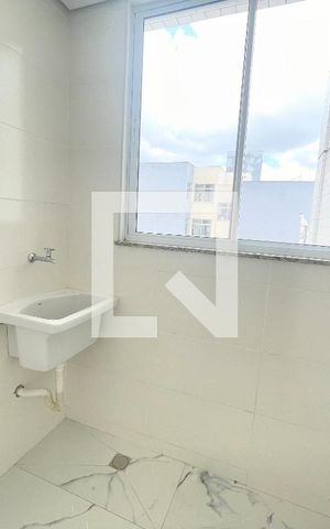 Apartamento à venda com 73m², 3 quartos e 2 vagasSala/cozinha/ Lavanderia 