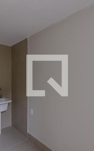Casa de condomínio à venda com 208m², 3 quartos e 3 vagas Casa de condomínio à venda com 208m², 3 quartos e 3 vagasÁrea de Serviço
