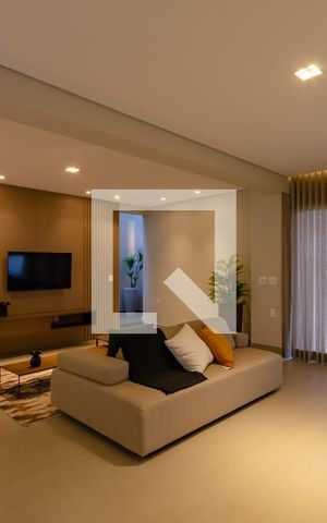 Casa de condomínio à venda com 208m², 3 quartos e 3 vagas Casa de condomínio à venda com 208m², 3 quartos e 3 vagasSala