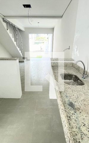 Casa à venda com 65m², 2 quartos e 1 vagaCozinha