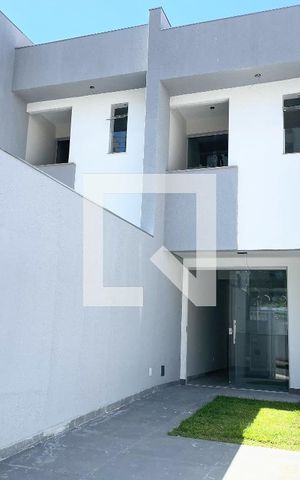 Casa à venda com 65m², 2 quartos e 1 vagaFachada