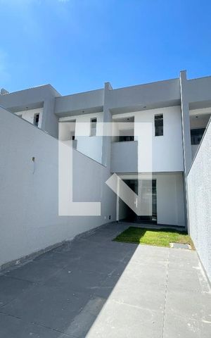 Casa à venda com 65m², 2 quartos e 1 vagaFachada