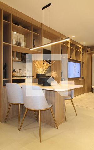 Apartamento à venda com 74m², 2 quartos e 2 vagasSala