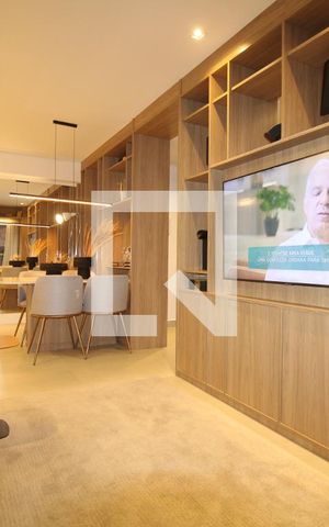 Apartamento à venda com 74m², 2 quartos e 2 vagasSala