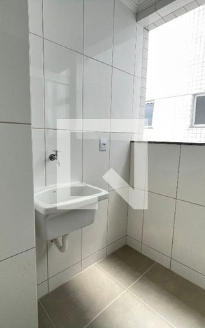 Apartamento à venda com 80m², 3 quartos e 2 vagasBanheiro