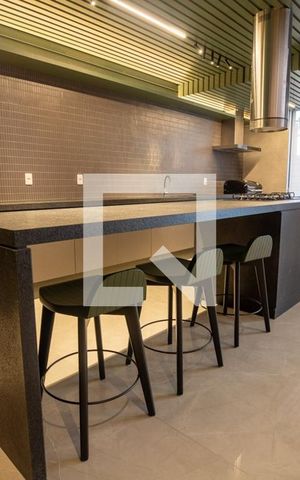 Apartamento à venda com 130m², 4 quartos e 4 vagas