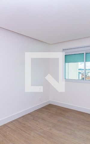 Apartamento à venda com 139m², 4 quartos e 3 vagas Apartamento à venda com 139m², 4 quartos e 3 vagasQuarto