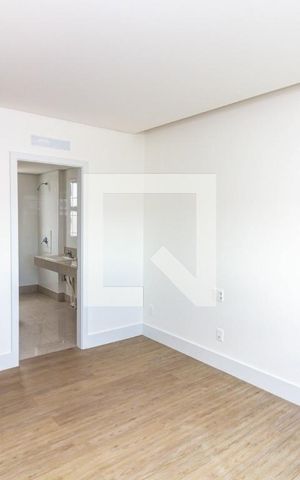 Apartamento à venda com 139m², 4 quartos e 3 vagas Apartamento à venda com 139m², 4 quartos e 3 vagasQuarto