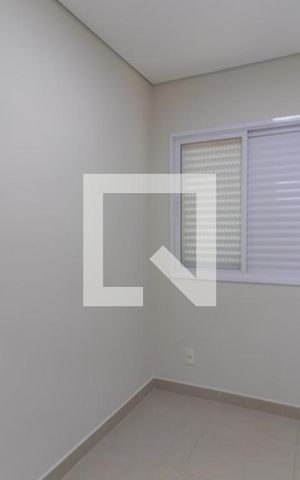 Apartamento para alugar com 250m², 4 quartos e 3 vagas Apartamento para alugar com 250m², 4 quartos e 3 vagasQuarto de Serviço