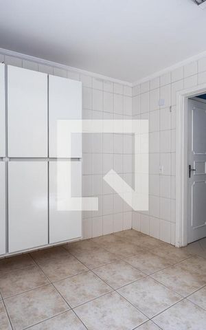 Casa para alugar com 130m², 3 quartos e 2 vagasCozinha