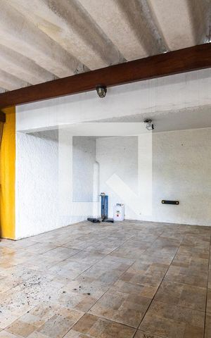 Casa para alugar com 130m², 3 quartos e 2 vagasGaragem