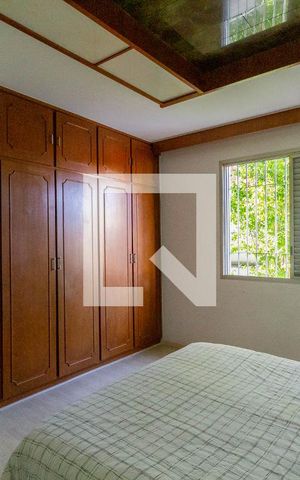 Casa à venda com 285m², 4 quartos e 5 vagasSuíte 2
