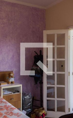 Casa à venda com 307m², 3 quartos e 4 vagas Casa à venda com 307m², 3 quartos e 4 vagasQuarto 2