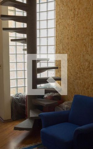 Casa à venda com 307m², 3 quartos e 4 vagas Casa à venda com 307m², 3 quartos e 4 vagashall dos quartos