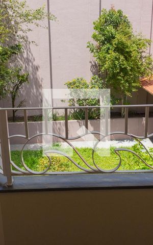 Casa à venda com 307m², 3 quartos e 4 vagas Casa à venda com 307m², 3 quartos e 4 vagasVaranda