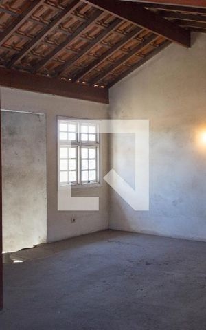 Casa à venda com 307m², 3 quartos e 4 vagas Casa à venda com 307m², 3 quartos e 4 vagasSótão