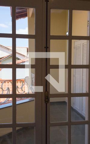 Casa à venda com 307m², 3 quartos e 4 vagas Casa à venda com 307m², 3 quartos e 4 vagasSuíte 1
