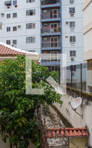 Casa à venda com 490m², 4 quartos e 2 vagasVaranda da Suíte 01 - 2º Andar - Vista