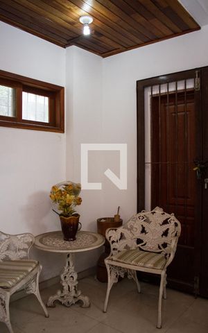 Casa à venda com 490m², 4 quartos e 2 vagasHall de Entrada