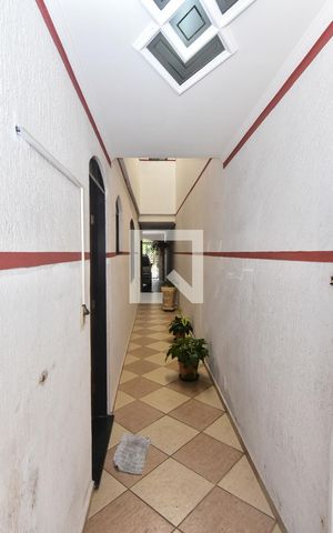 Casa à venda com 170m², 3 quartos e 2 vagas Casa à venda com 170m², 3 quartos e 2 vagasQuintal