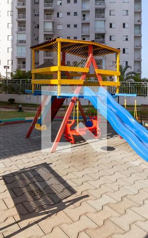 Apartamento para alugar com 69m², 2 quartos e 1 vagaÁrea comum - Playground