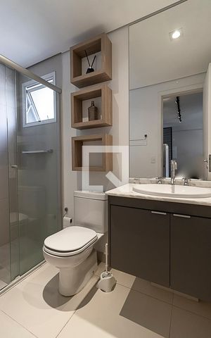 Studio para alugar com 41m², 1 quarto e 1 vaga Studio para alugar com 41m², 1 quarto e 1 vagaBanheiro