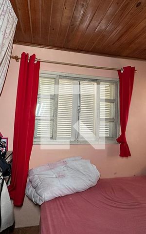 Casa à venda com 140m², 2 quartos e 2 vagasQuarto 1 
