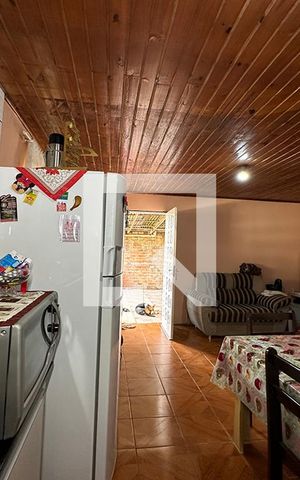 Casa à venda com 140m², 2 quartos e 2 vagasCozinha