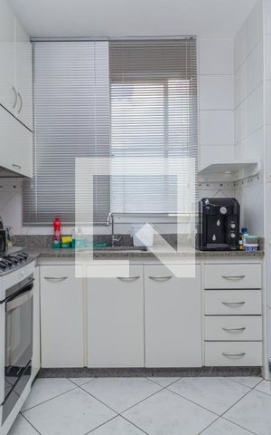 Apartamento à venda com 175m², 4 quartos e 1 vaga Apartamento à venda com 175m², 4 quartos e 1 vagaCozinha
