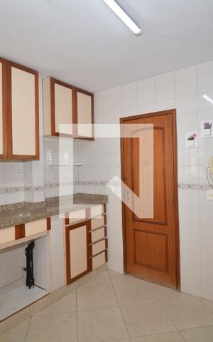 Apartamento para alugar com 66m², 2 quartos e 1 vagaCozinha