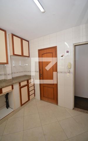 Apartamento para alugar com 66m², 2 quartos e 1 vagaCozinha