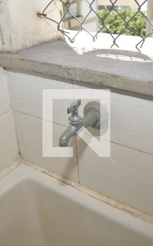 Apartamento para alugar com 66m², 2 quartos e 1 vagaÁrea de Serviço
