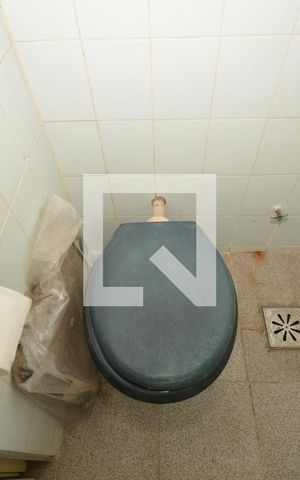 Apartamento para alugar com 66m², 2 quartos e 1 vagaBanheiro de Serviço