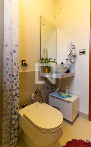 Casa à venda com 320m², 3 quartos e 1 vaga Casa à venda com 320m², 3 quartos e 1 vagaBanheiro Social