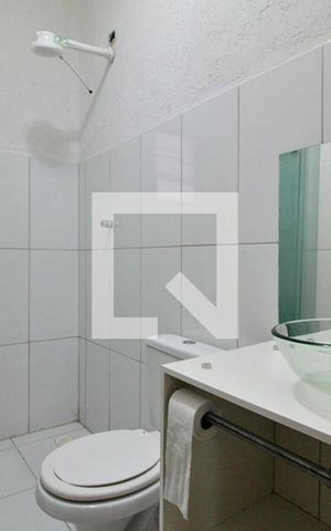 Casa à venda com 510m², 4 quartos e 5 vagasBanheiro da Garagem