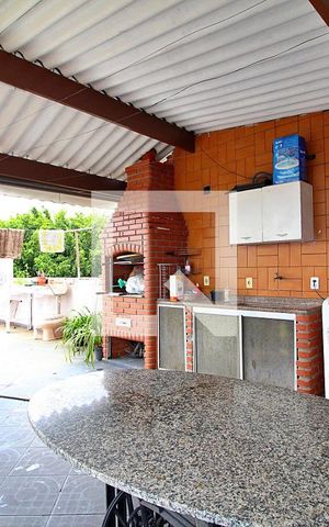 Casa à venda com 510m², 4 quartos e 5 vagasÁrea de Serviço / Churrasqueira
