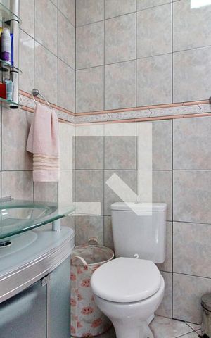 Casa à venda com 510m², 4 quartos e 5 vagasBanheiro da Suíte 2