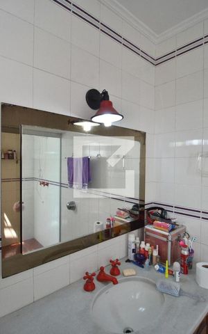 Casa à venda com 190m², 3 quartos e 2 vagasBanheiro Social
